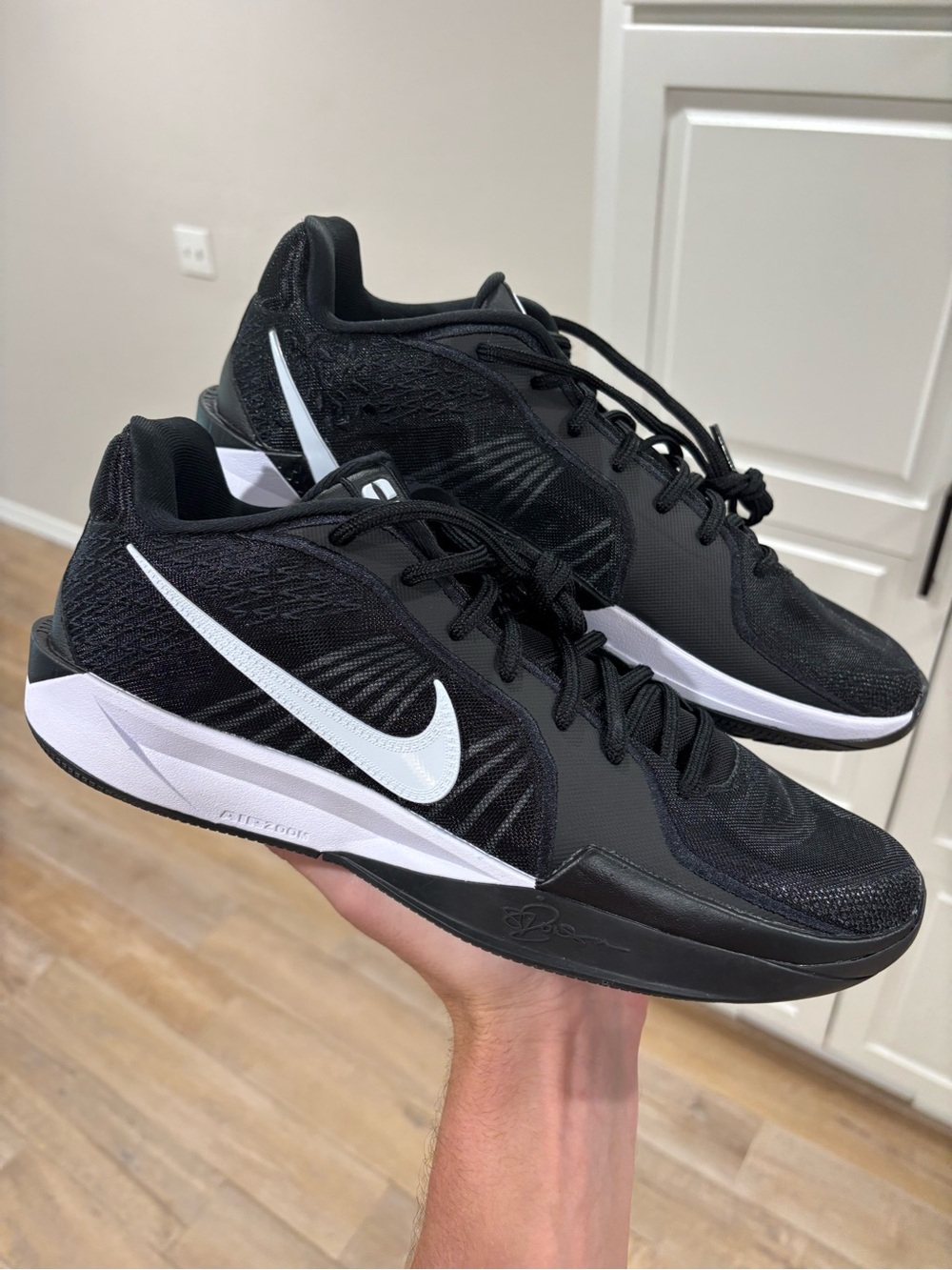 Nike Sabrina 2 TB Black White Men’s Size 10.5 (12W) Basketball Shoes HM5038-003